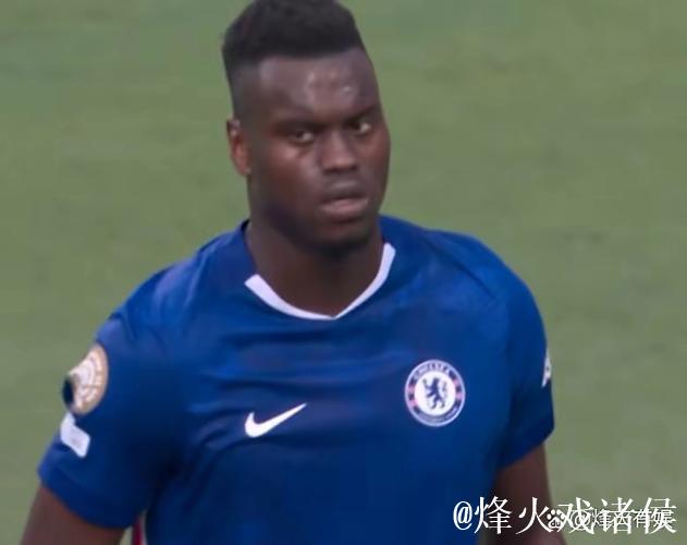 12分钟VAR判罚引争议，本菲卡赛后公开质疑点球决定